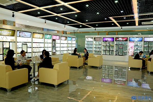 創業者如何開好化妝品店？