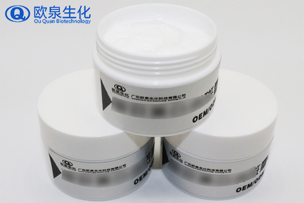 祛斑廠家:導致肌膚長斑的原因有哪些？