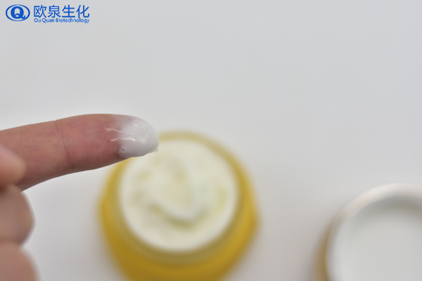 美妝廠家：活性修護霜的作用你知道嗎？-歐泉生化